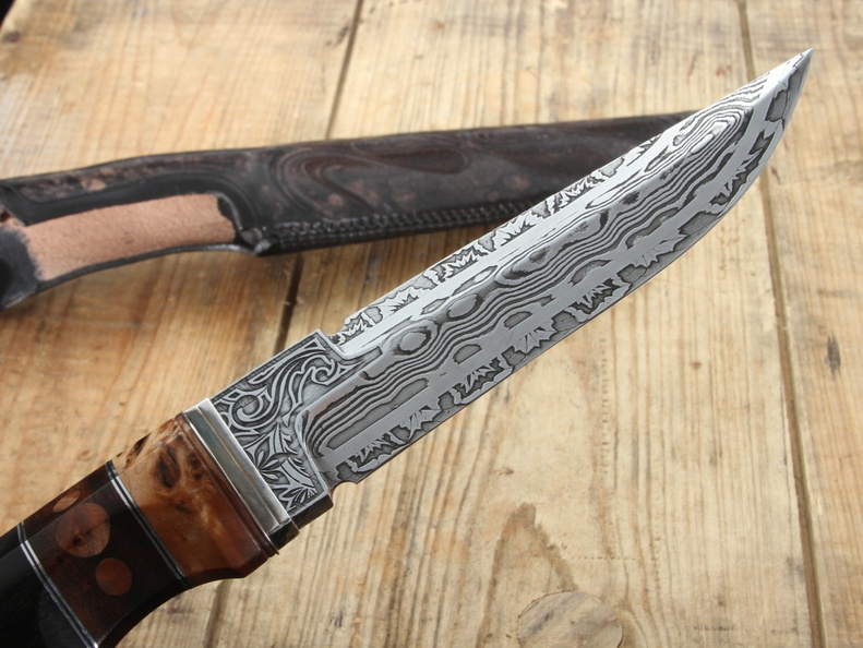 Shade_Damscus_Fixed_Blade_Knife--001.jpg