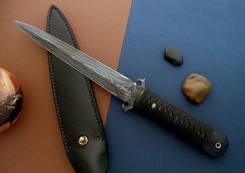 The_Kings_Dagger_Knife.jpg