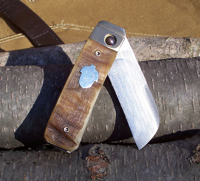 Replica_Stag_Patch_Knife.jpg