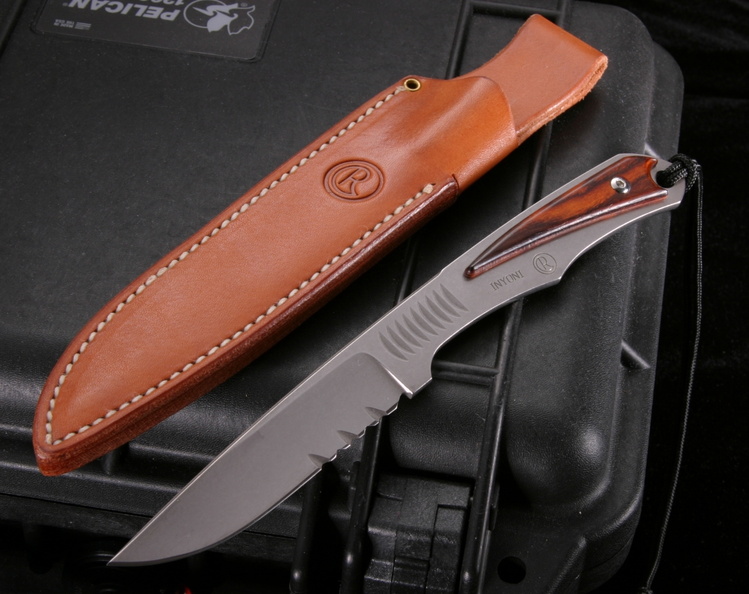 Chris_Reeve_Knives_Inyoni_Fixed_Blade_Knife.jpg