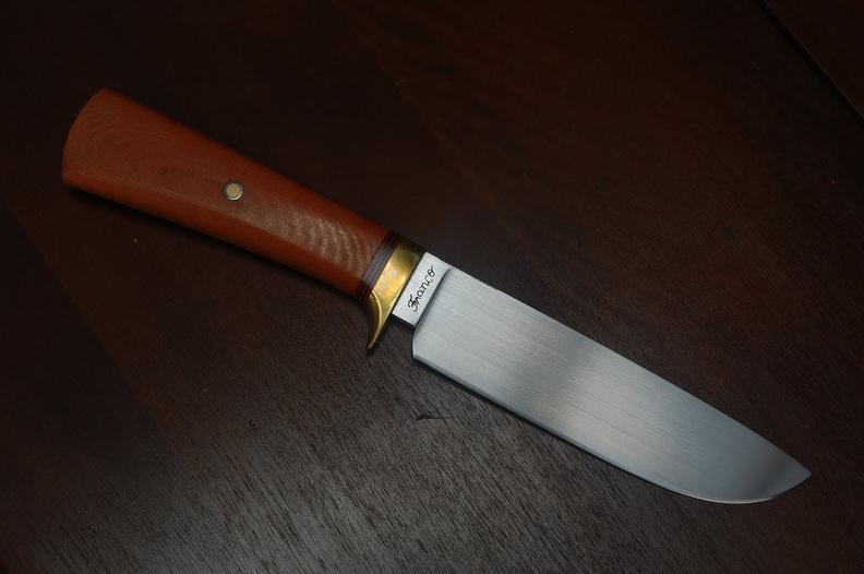 Hunter_Micarta.jpg