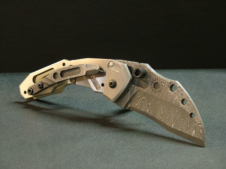 Dwaine_Carrillo_KONDOR_model3_2.jpg