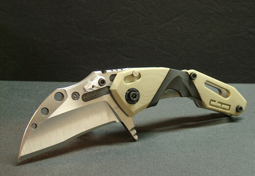 Dwaine Carrillo KONDOR model 3 8