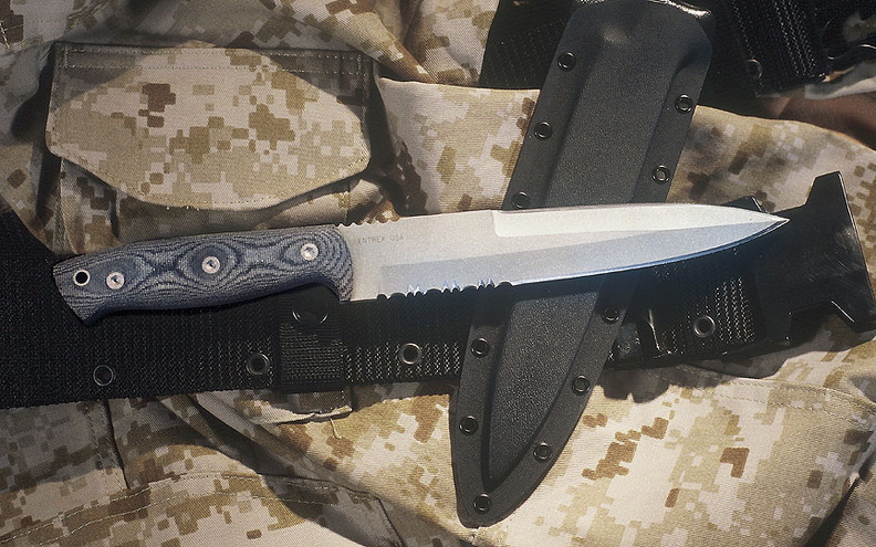 Entrek_Knives_COMMANDO.jpg