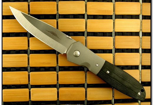 Ernest Emerson 8023
