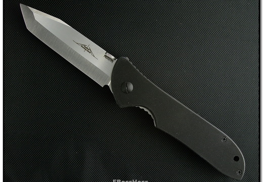Ernest Emerson 8135
