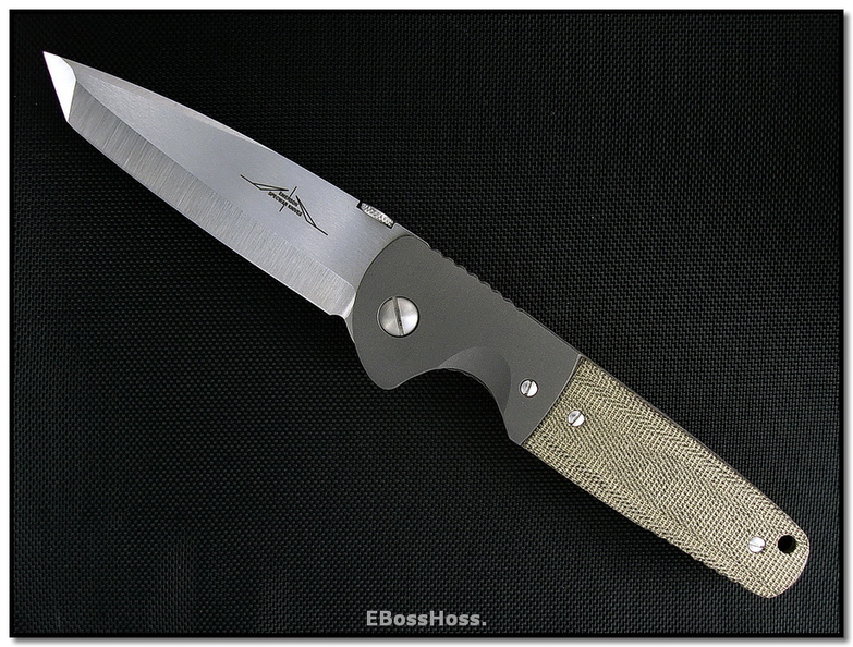 Ernie_Emerson_Custom_Tanto_wBolsters.jpg