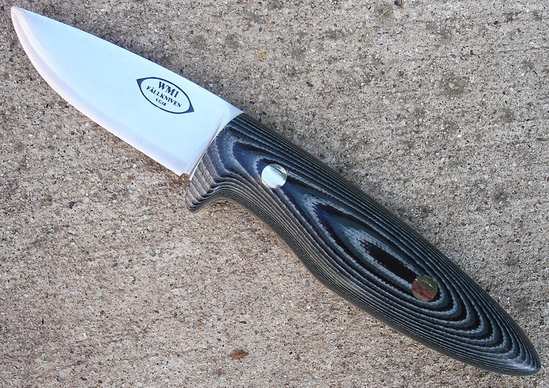 FALLKNIVEN_WM1_PISTACHIO.jpg