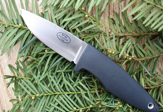 FALLKNIVEN WM1 STANDARD