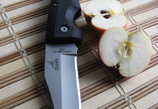 Gerber Gator Clip point--001