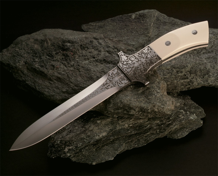 Hill_Knives_1181x955.jpg