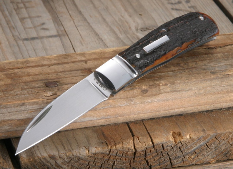 Hiroaki_Ohta_Custom_Knives_Hokkaido_Stag_Folding_Knife.jpg