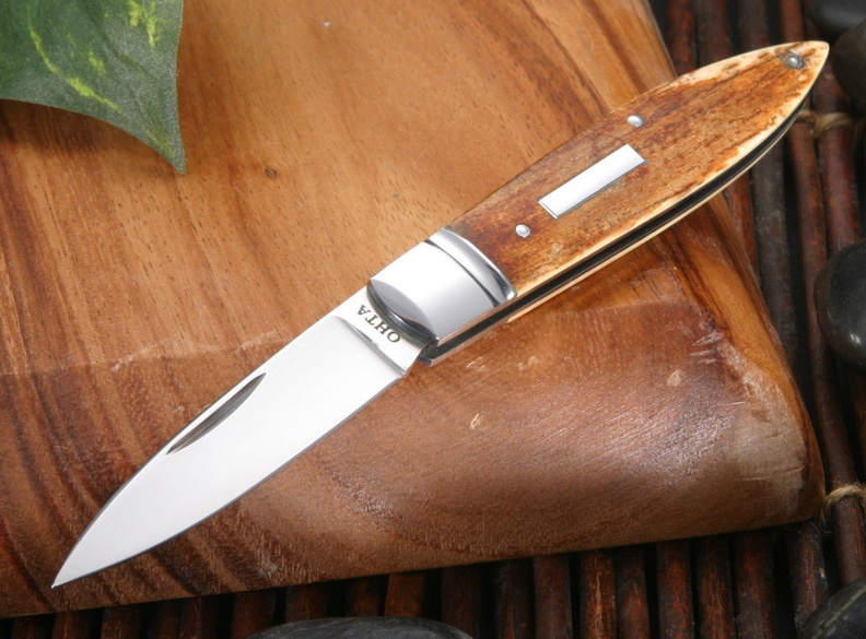 Hiroaki_Ohta_Custom_Knives_Osaka_Mammoth_Ivory_Folding_Knife1.jpg