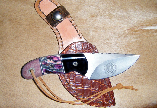 Titan Purple Heart Knife