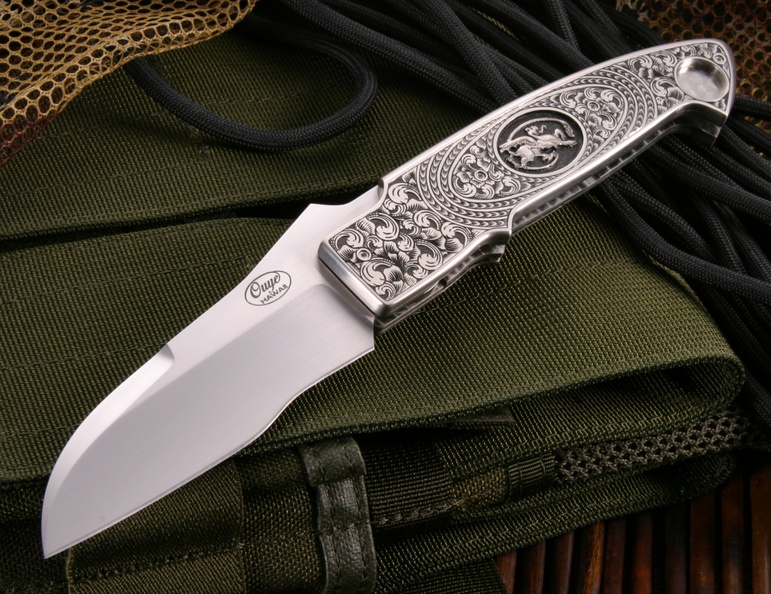 Keith_Ouye_Custom_Knives_Flying_Griffin_Engraved_Ouye_Folding_Knife_1_Engraved_Ouye_Folding_Knife.jpg