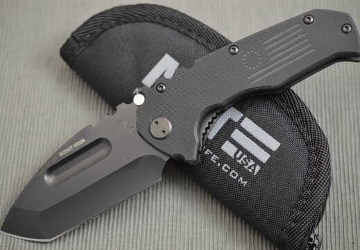 Medford Knives 2002
