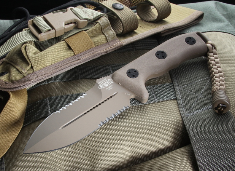 Microtech_Knives__Desert_Tan_Serrated_Crosshair_Tactical_Fixed_Blade_Knife--001.jpg