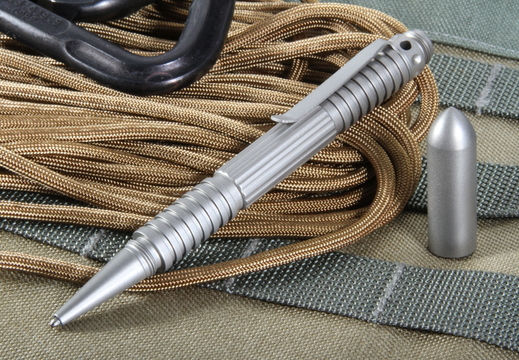 Hinderer Titanium Extreme Duty Pen  Blasted