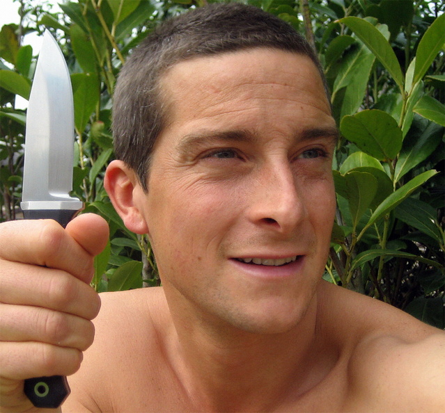 Grylls_Bear_jungle_knife.jpg