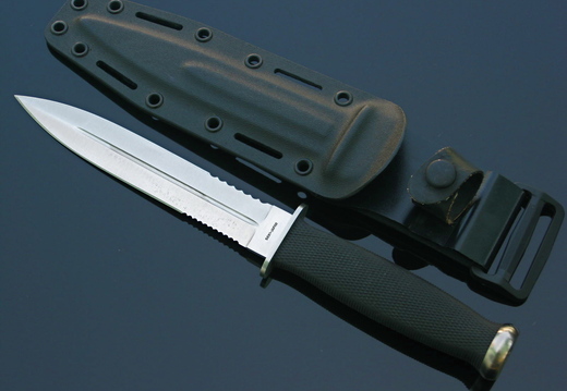 sog desert dagger back view