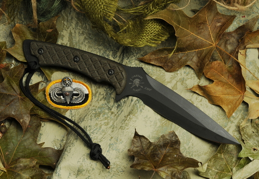 Spartan Ares  Flat Black wGreen Micarta