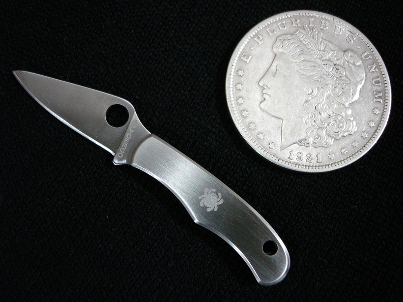 Spyderco_Bug_with_1921_Morgan_Silver_Dollar_for_scale.jpg