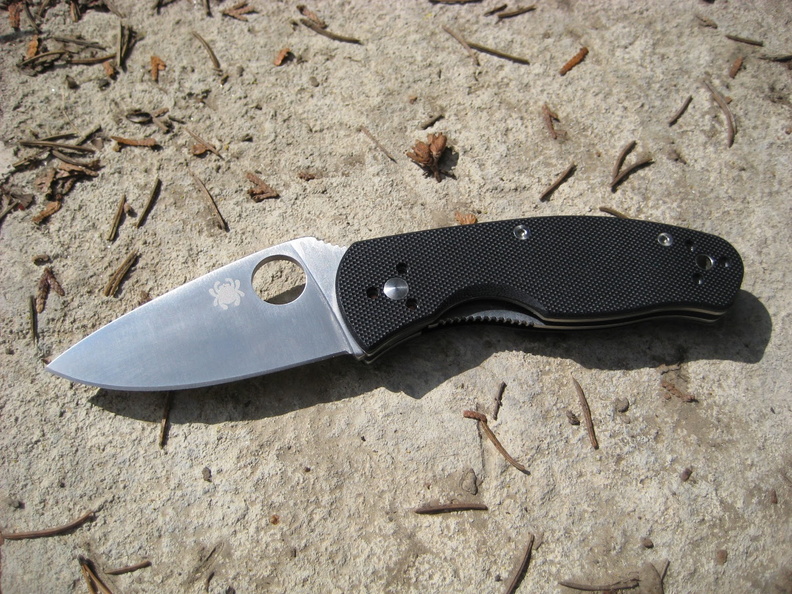 Spyderco_Persistence.jpeg