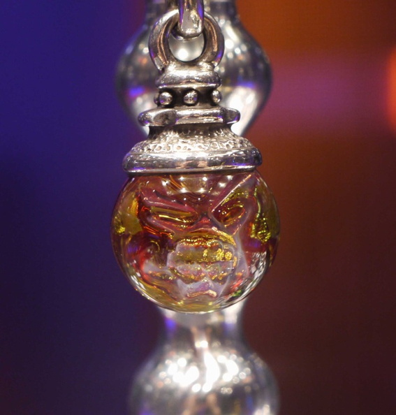 Skull_marble_pendant.jpg