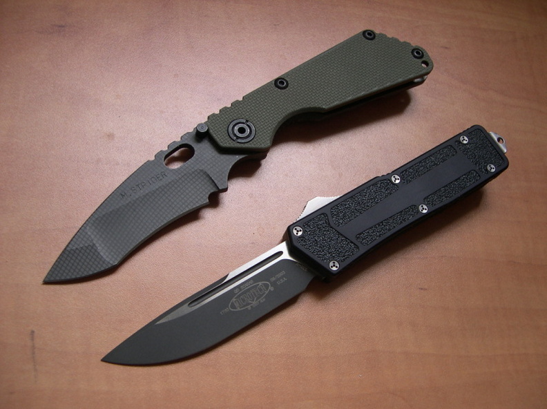 Strider_Knives_625147.jpg