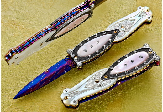 Suchat HK01 2013
