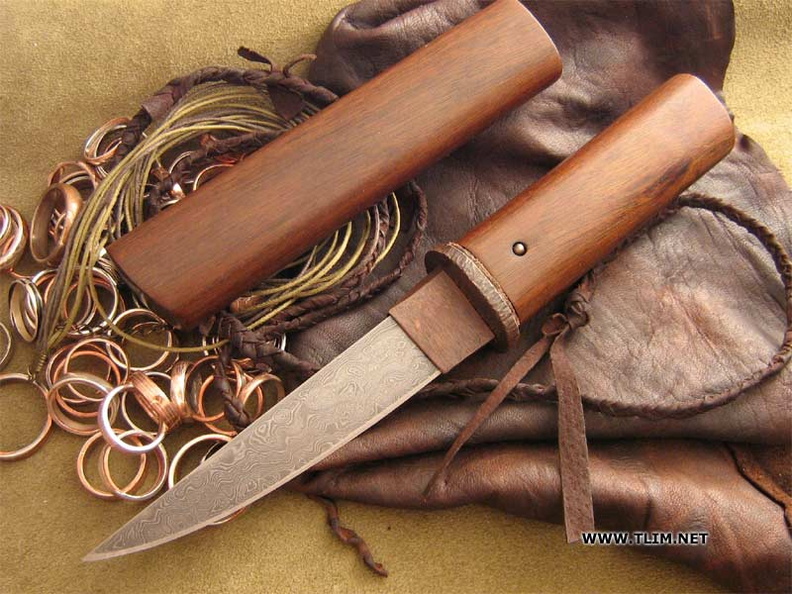 Tlim_knives_C231.jpg