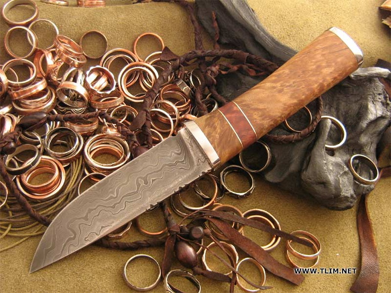 Tlim_knives_C236.jpg