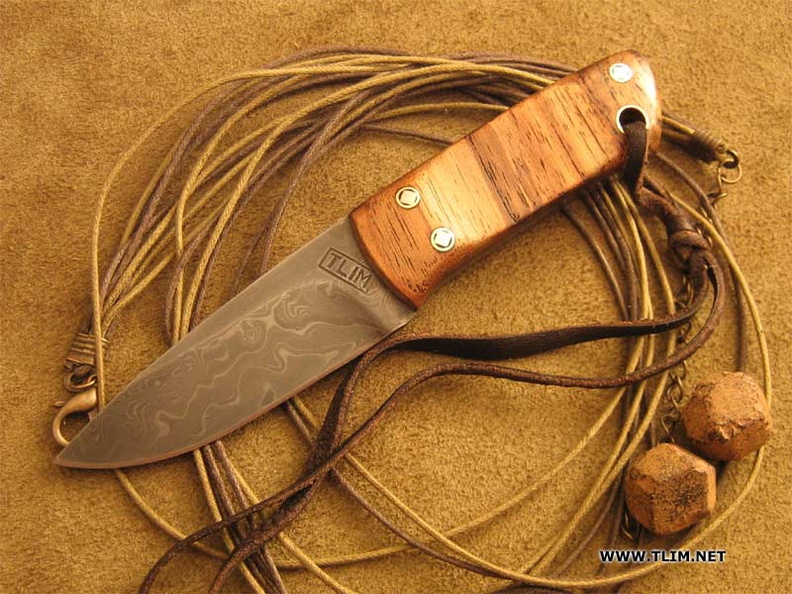 Tlim_knives_C243.jpg