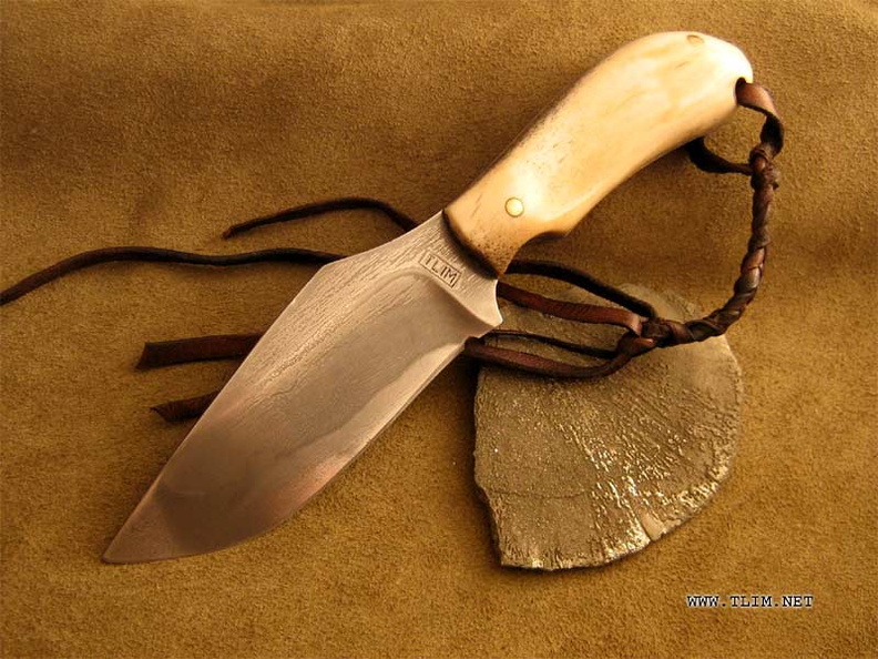 Tlim_knives_C54.jpg