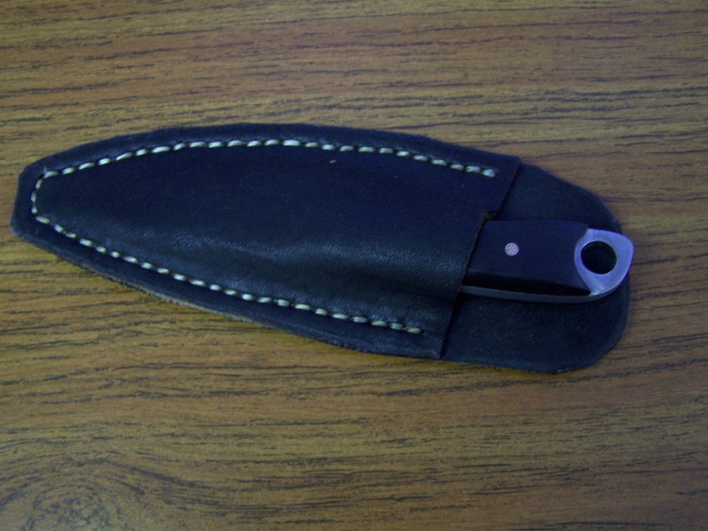 Ebony_EDC_1096.jpg