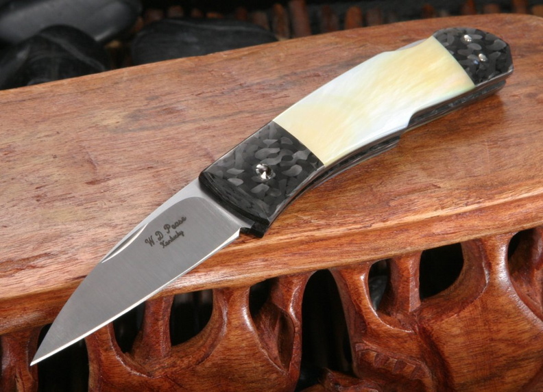 WD_Pease_Custom_Knives_Peazer_Black_and_Gold_Folding_Knife.jpg