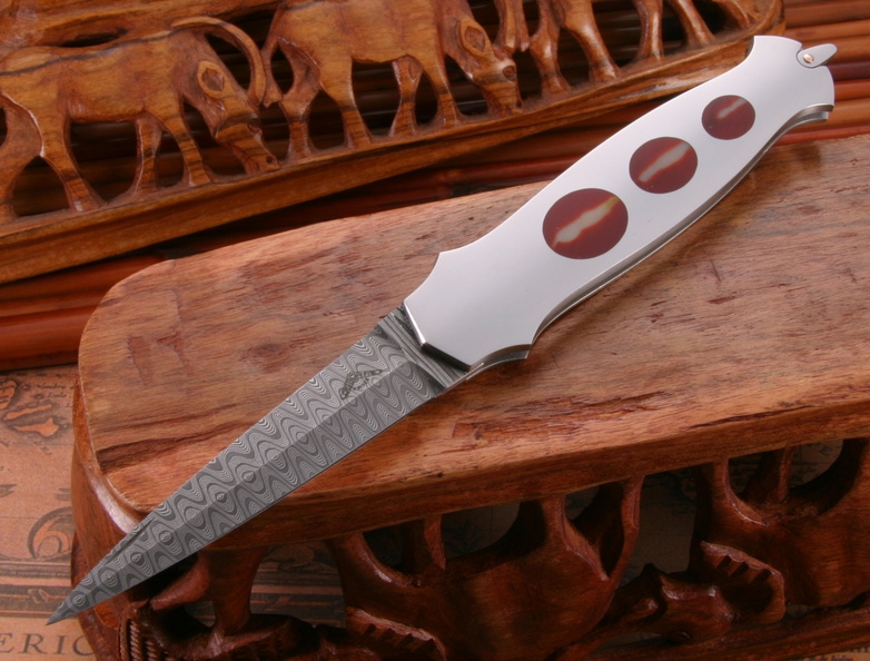 Warren_Osborne_Red_Dagger_Damascus_Folding_Knife1.jpg