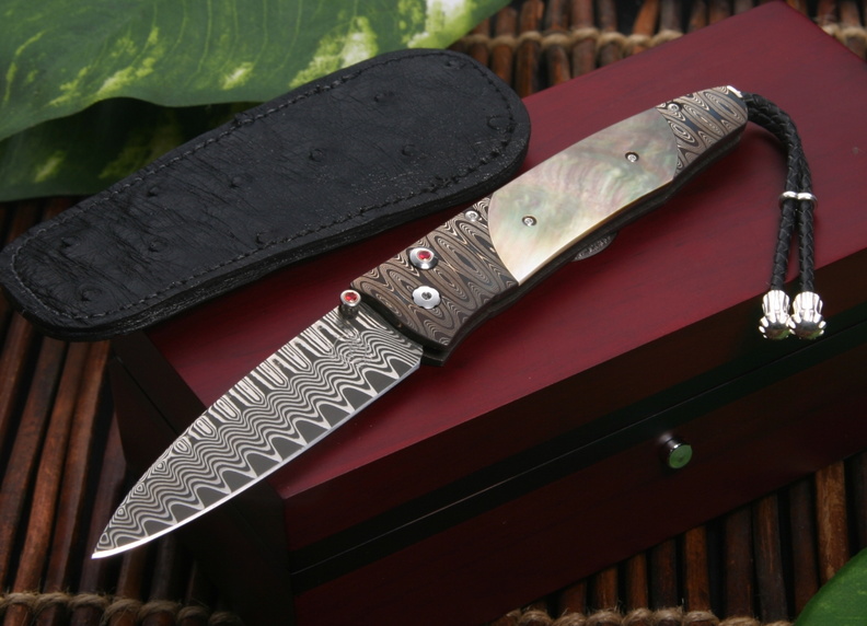 William_Henry_Exclusive_B30_Blue_Mountain_Black_Pearl__Damascus_Folding_Knife.jpg