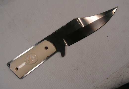 Willy B Double Edge Style Fighter