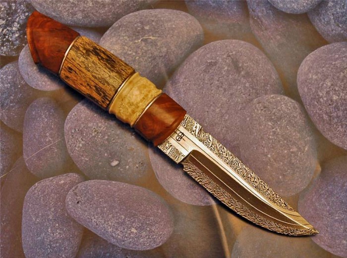 Mammoth_rib--001.jpg