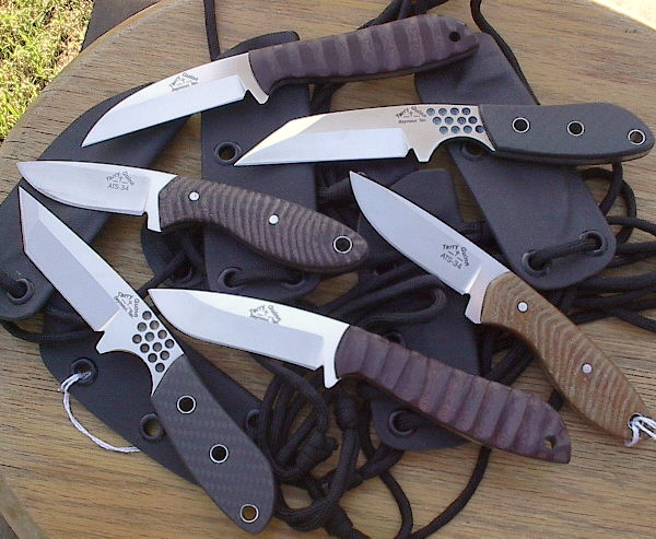 Terry_Guinn_Miscellaneous_neck_knives.jpg
