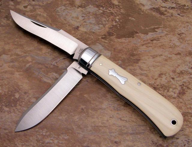 TBose_4_14_Ivory_Panama_Trapper.jpg