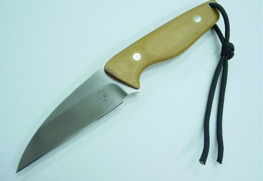 Barker knives Fang CPM D2