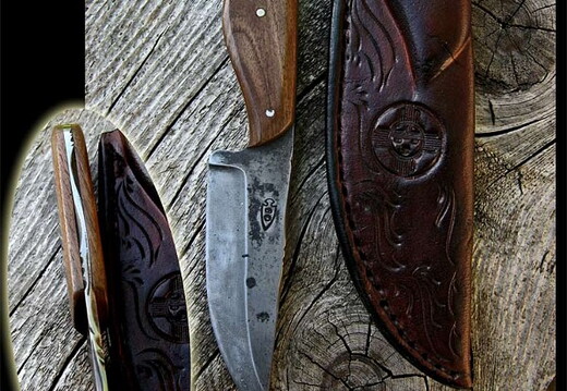 Version deluxe vieux noyer guillochage etui moule lacet et perle sur demande  compris dans le prix
