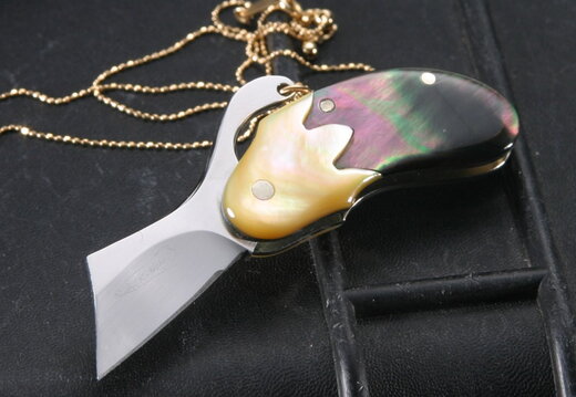 Koji Hara Egg Plant Necklace Knife Folding Knife 02