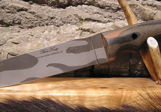 Knapp Mark Camo knife 600