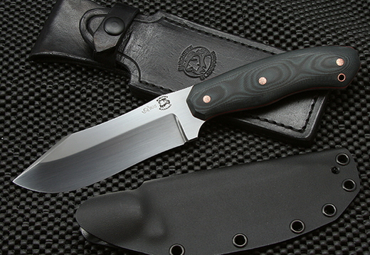 DressedUp Compact Combat