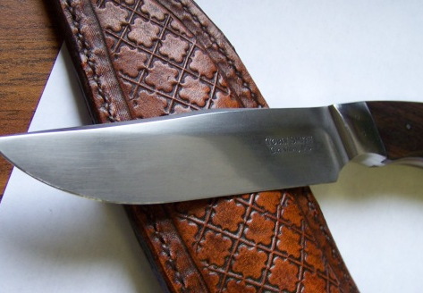 Hunter 1095 Texas Ebony handle1